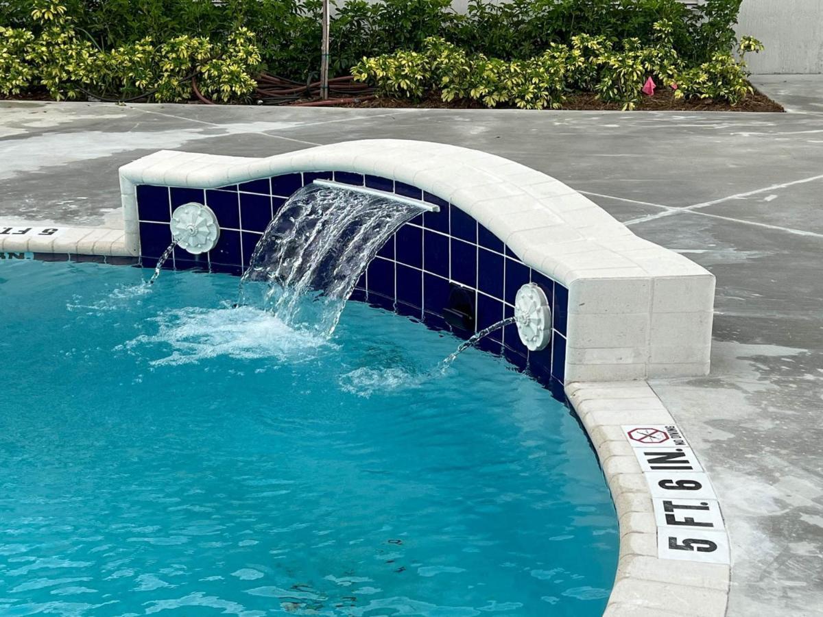 Motel 6-Fort Lauderdale, Fl Zewnętrze zdjęcie