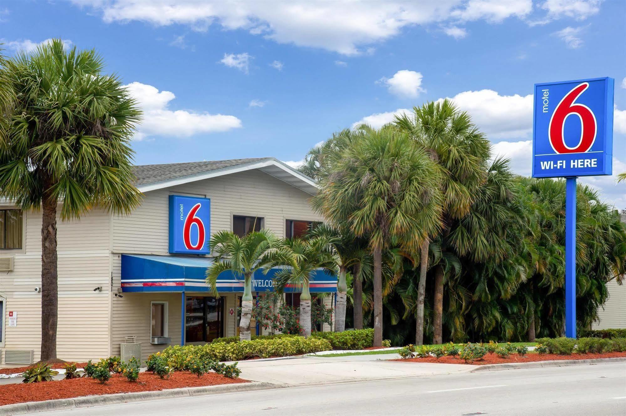 Motel 6-Fort Lauderdale, Fl Zewnętrze zdjęcie